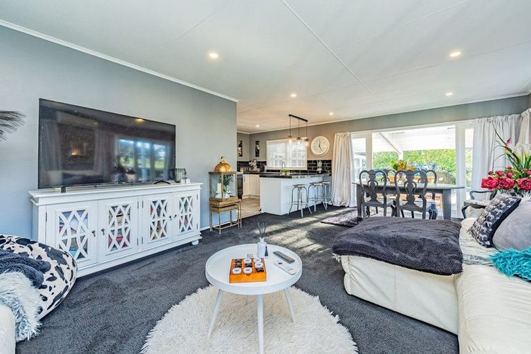 Photo of property in 21 Glenn Street, Castlecliff, Whanganui, 4501