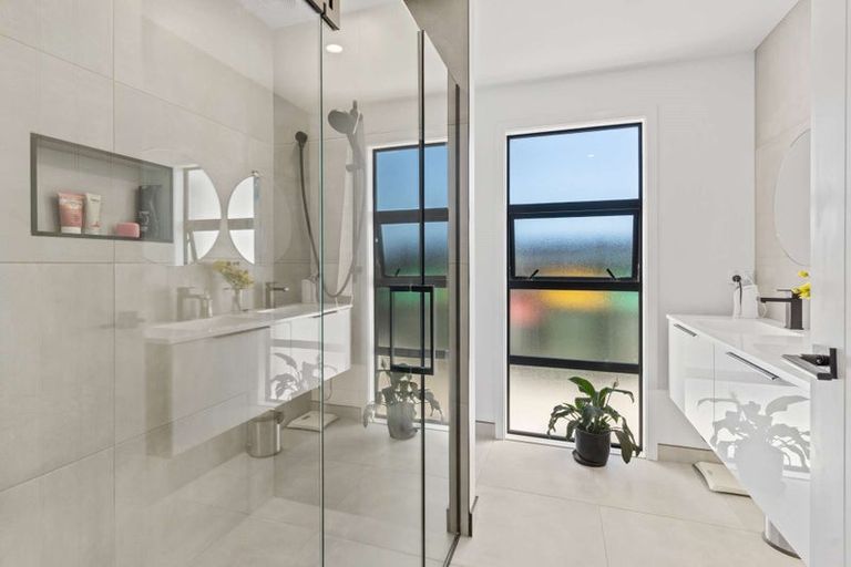 Photo of property in 1 Claw Place, Rolleston, 7615