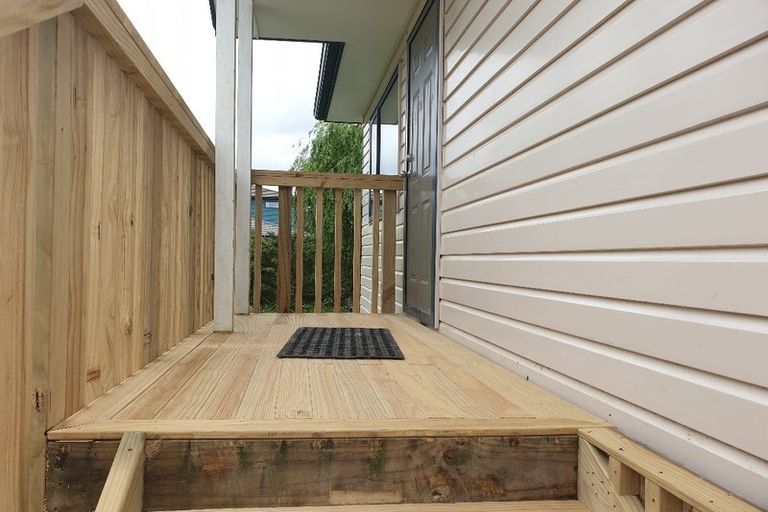 Photo of property in 55b Simpson Road, Ranui, Auckland, 0612