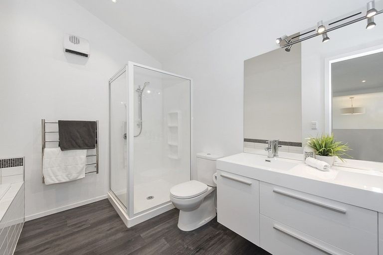 Photo of property in 58u4 Herbert Road, Queenwood, Hamilton, 3210