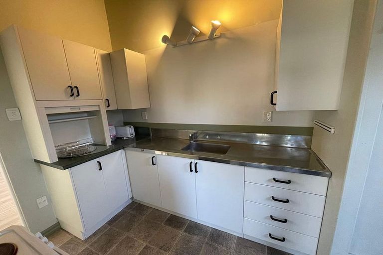 Photo of property in 27 Bolton Street, Petone, Lower Hutt, 5012