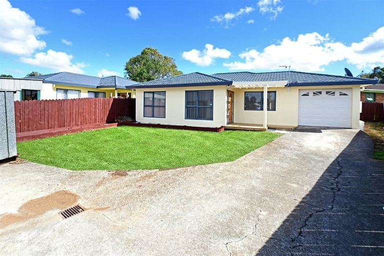 Photo of property in 1/13 Gray Avenue, Mangere East, Auckland, 2024
