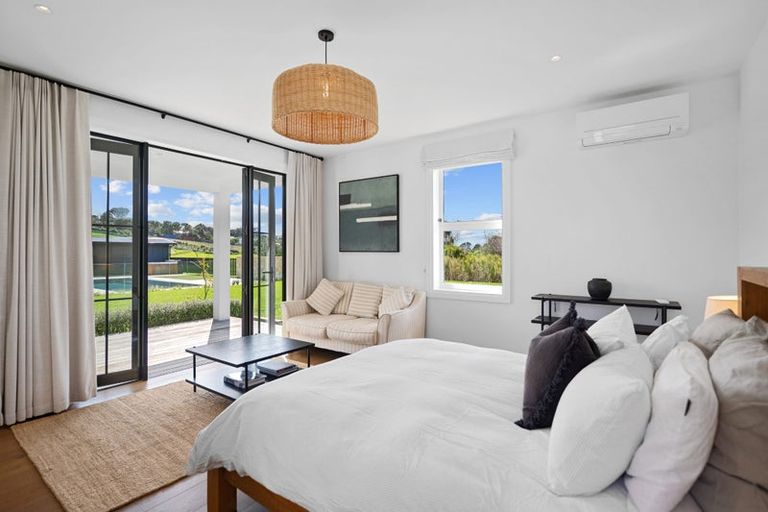 Photo of property in 438 Oaia Road, Muriwai, Waimauku, 0881