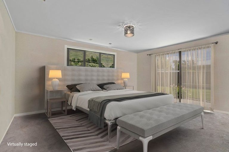 Photo of property in 48 Kelliher Drive, Wanaka, 9305