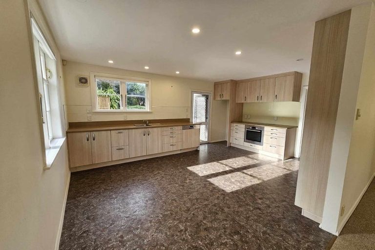 Photo of property in 2a Brassey Road, Saint Johns Hill, Whanganui, 4500