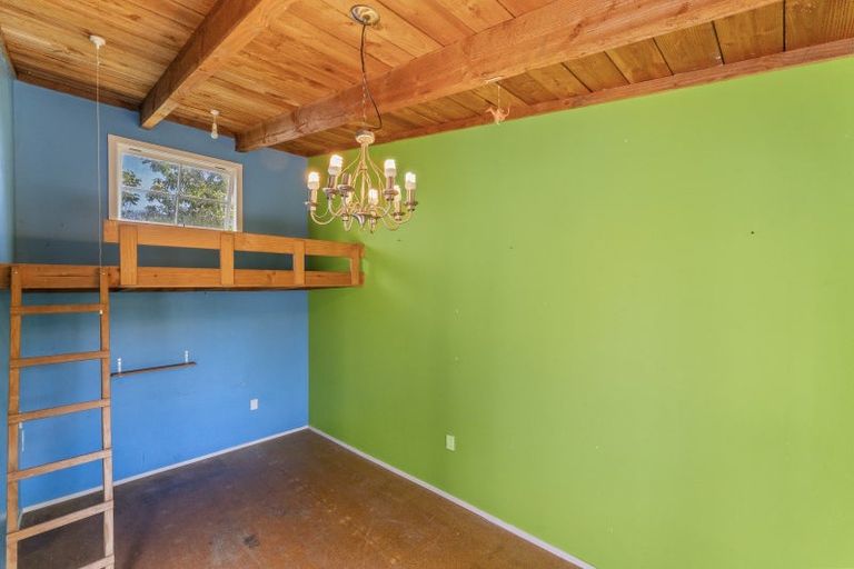 Photo of property in 1 Goddard Road, Tasman, Upper Moutere, 7173