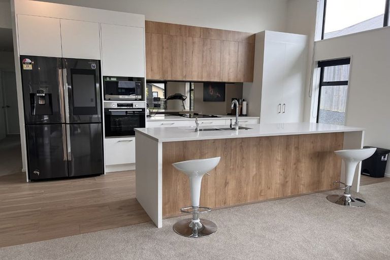 Photo of property in 24 Sarikei Avenue, Northwood, Christchurch, 8051