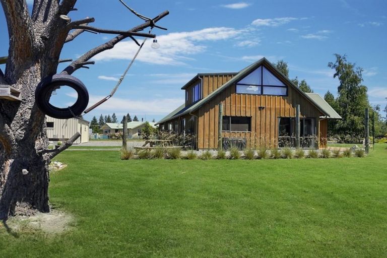 Photo of property in 25 North West Arch, Twizel, 7901