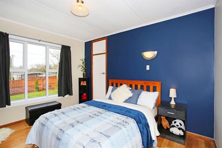 Photo of property in 11 Kayes Road, Pukekohe, 2120