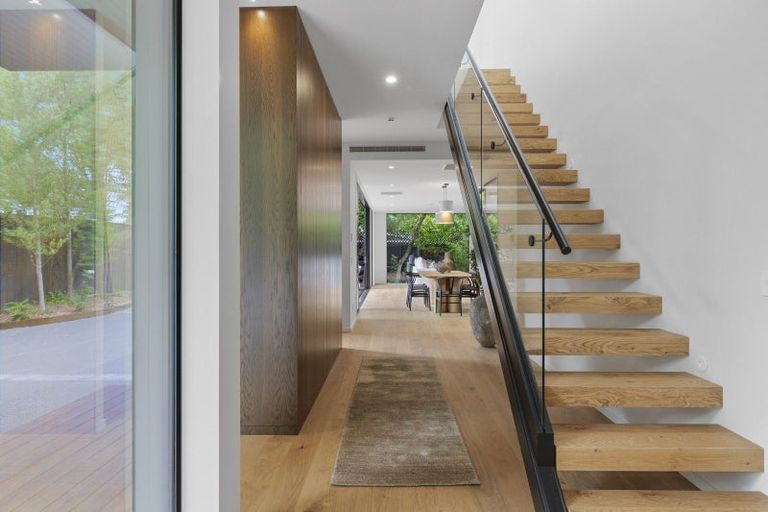 Photo of property in 26d Bryndwr Road, Fendalton, Christchurch, 8052