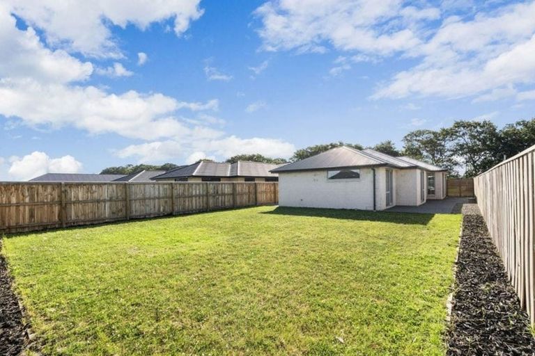 Photo of property in 20 Crossley Avenue, Woodend, 7610