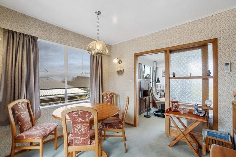 Photo of property in 30 Hartley Terrace, Massey, Auckland, 0614