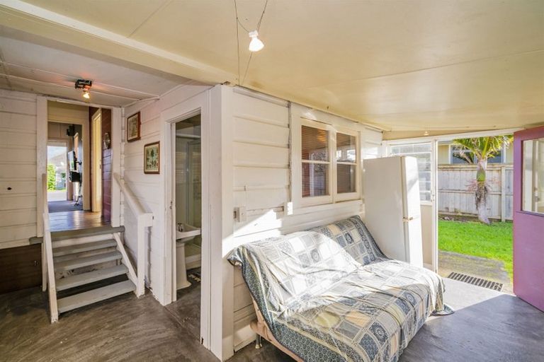 Photo of property in 3 Hannan Road, Whitianga, 3510