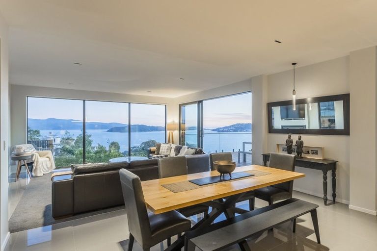 Photo of property in 14 Shalimar Crescent, Khandallah, Wellington, 6035