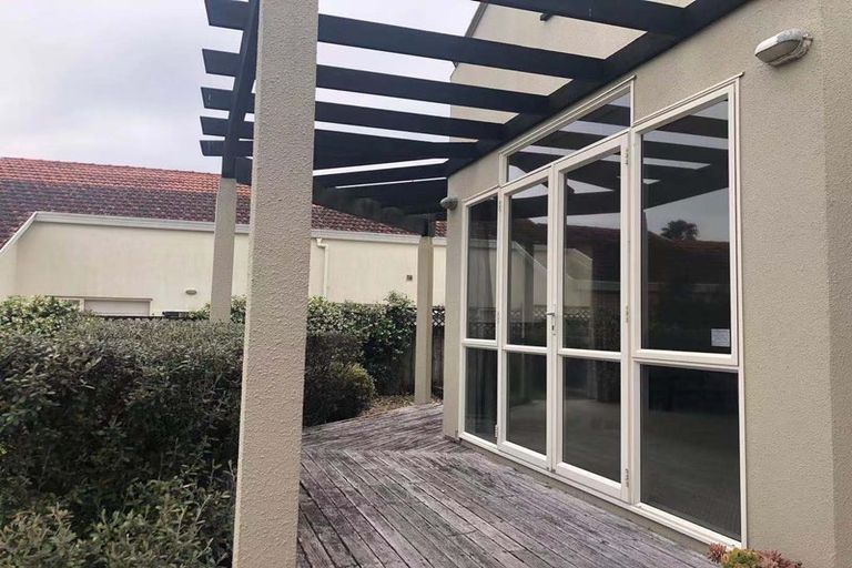 Photo of property in 98 Landing Drive, Albany, Auckland, 0632