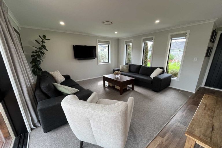 Photo of property in 14 Middleton Way, Ashhurst, 4810