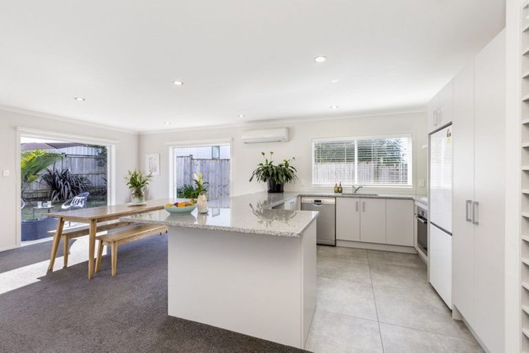 Photo of property in 797c Te Atatu Road, Te Atatu Peninsula, Auckland, 0610