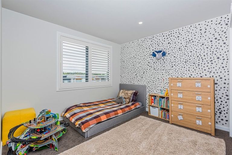 Photo of property in 17 Dorricott Avenue, Hobsonville, Auckland, 0616