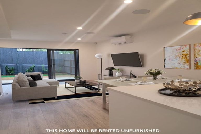 Photo of property in 6/13 Grove Lane, Pakuranga, Auckland, 2010