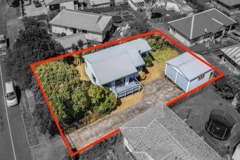 Photo of property in 175 Finlayson Avenue, Clendon Park, Auckland, 2103