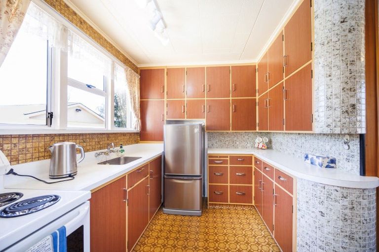 Photo of property in 24 Lancaster Street, Highbury, Palmerston North, 4412