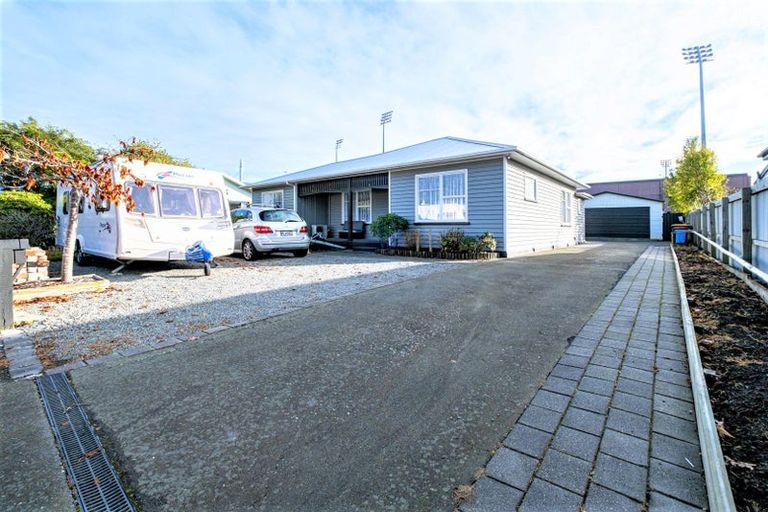 Photo of property in 41 Raymond Street, West End, Timaru, 7910