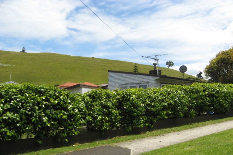Photo of property in 80 Mountain Road, Mangere Bridge, Auckland, 2022