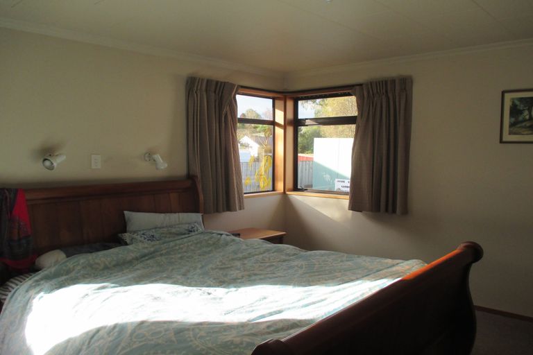 Photo of property in 67 Cox Street, Geraldine, 7930