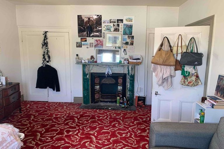 Photo of property in 22 Hanson Street, Mount Cook, Wellington, 6021