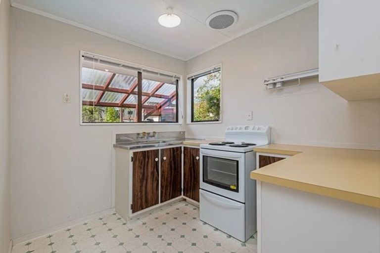 Photo of property in 72 Fraser Drive, Feilding, 4702