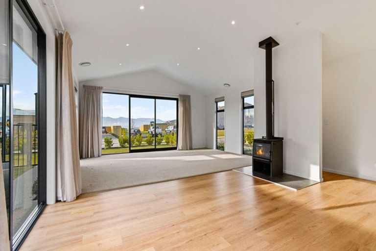Photo of property in Northlake, 7b Bonspiel Road, Wanaka, 9305
