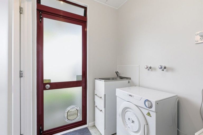 Photo of property in 13b Emery Place, Papamoa Beach, Papamoa, 3118