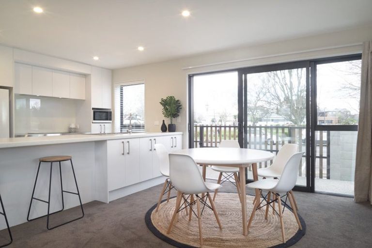 Photo of property in Riverena Flats, 377 Barbadoes Street, Christchurch Central, Christchurch, 8011