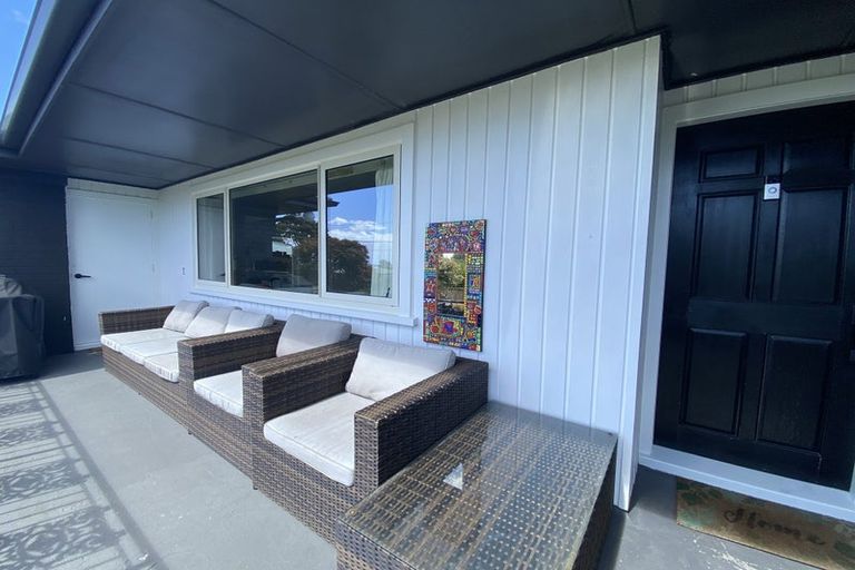 Photo of property in 242 Ngatai Road, Otumoetai, Tauranga, 3110