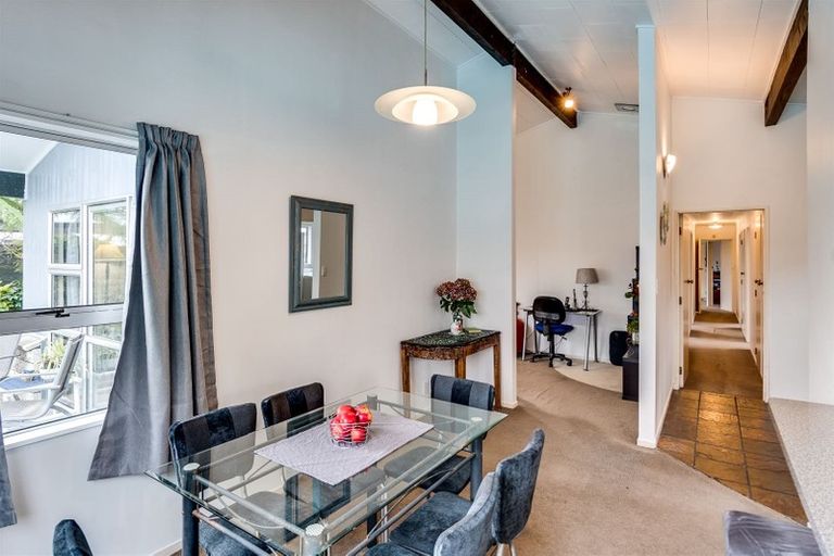 Photo of property in 10 Cardiff Place, Tamatea, Napier, 4112