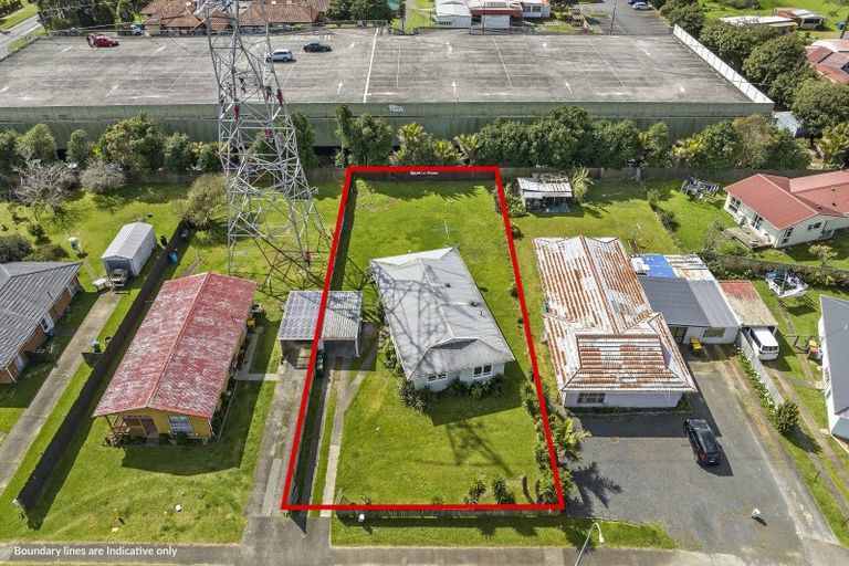 Photo of property in 10 Bland Place, Otara, Auckland, 2023