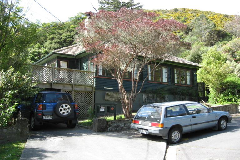 Photo of property in 86 Norton Park Grove, Waterloo, Lower Hutt, 5011