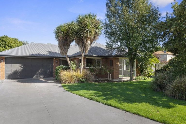 Photo of property in 163 Regent's Park Drive, Casebrook, Christchurch, 8051