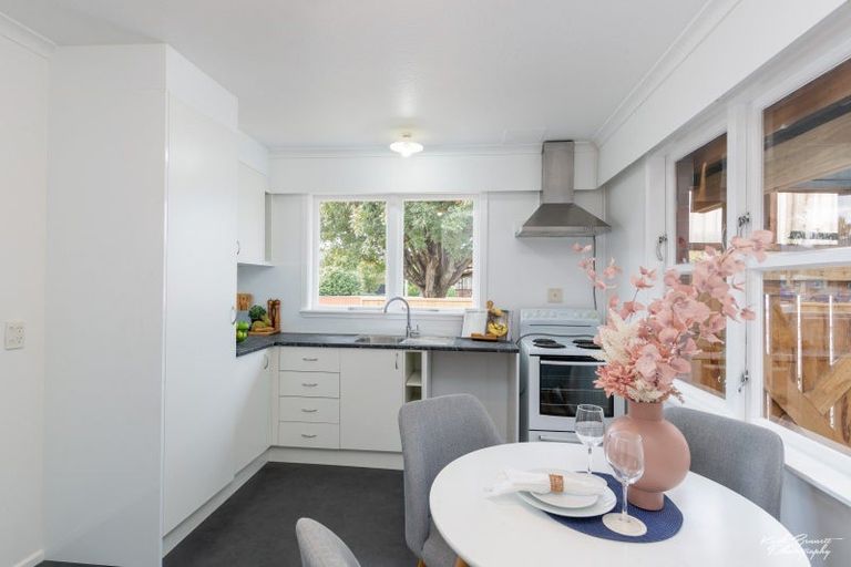 Photo of property in 564f1- Fergusson Drive, Trentham, Upper Hutt, 5018