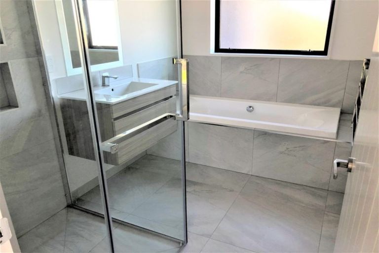 Photo of property in 5 Rosa Lane, Wigram, Christchurch, 8025