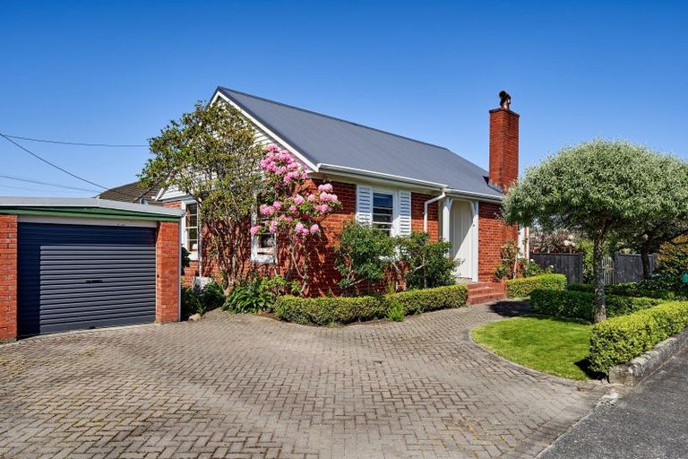 Photo of property in 2 Jutland Street, Waterloo, Lower Hutt, 5011