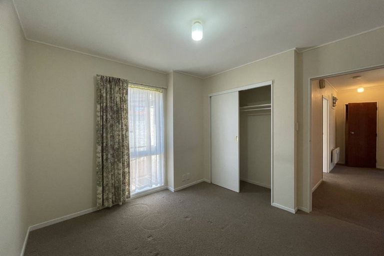 Photo of property in 11a Cook Street, Karori, Wellington, 6012