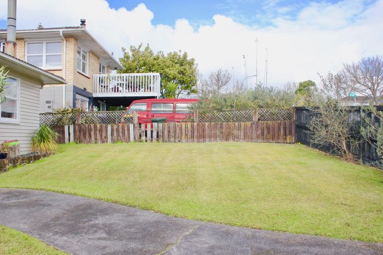 Photo of property in 34 Sunvue Road, Glen Eden, Auckland, 0602