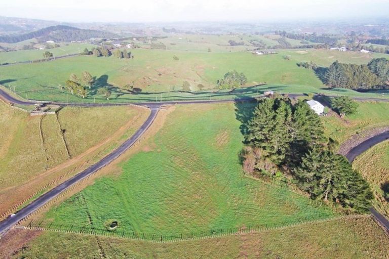 Photo of property in 38 Maddaford Road, Ramarama, Drury, 2579