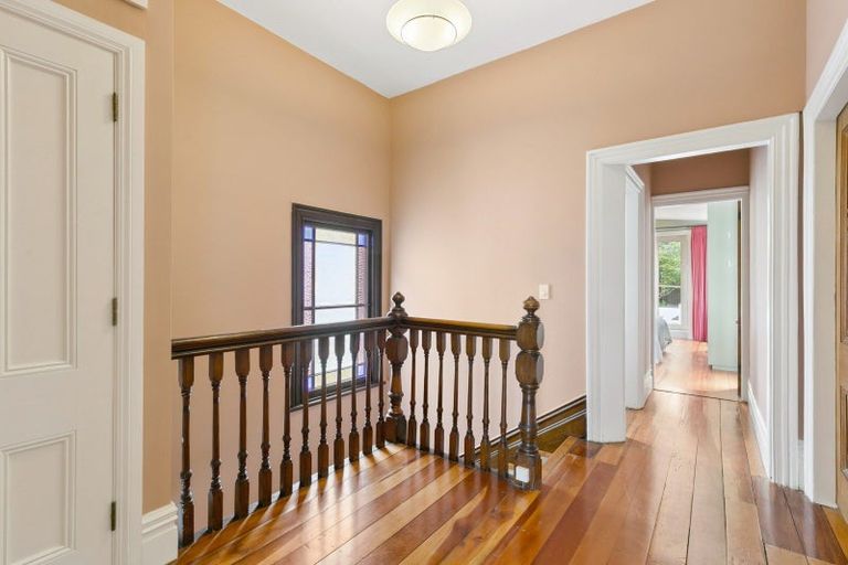 Photo of property in 7 Armour Avenue, Mount Victoria, Wellington, 6011