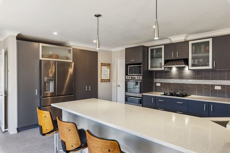 Photo of property in 59 Milne Drive, Paraparaumu, 5032