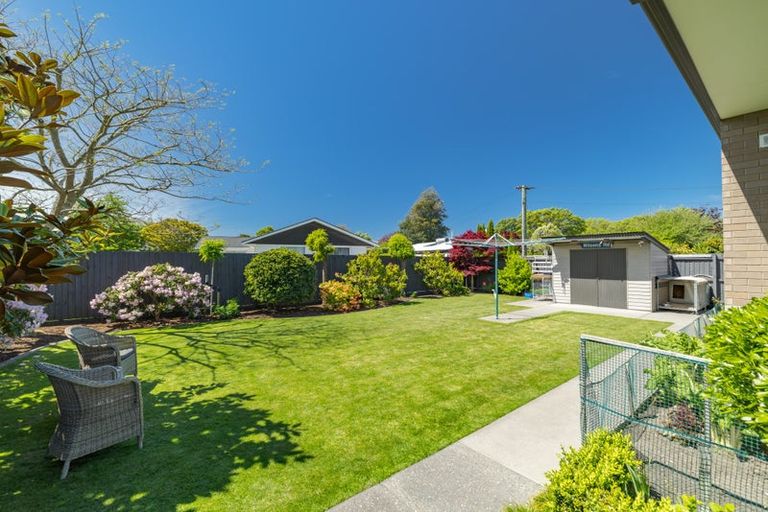 Photo of property in 12 Condell Avenue, Papanui, Christchurch, 8053