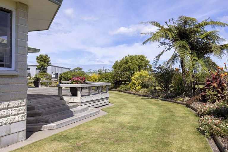 Photo of property in 281 Waihi Road, Hawera, 4673