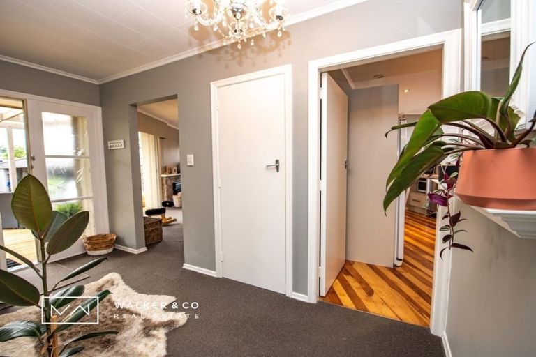 Photo of property in 37 Longfellow Street, Trentham, Upper Hutt, 5018