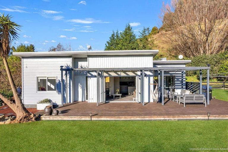 Photo of property in 75c Mick Dillon Road, Tahekeroa, Kaukapakapa, 0873